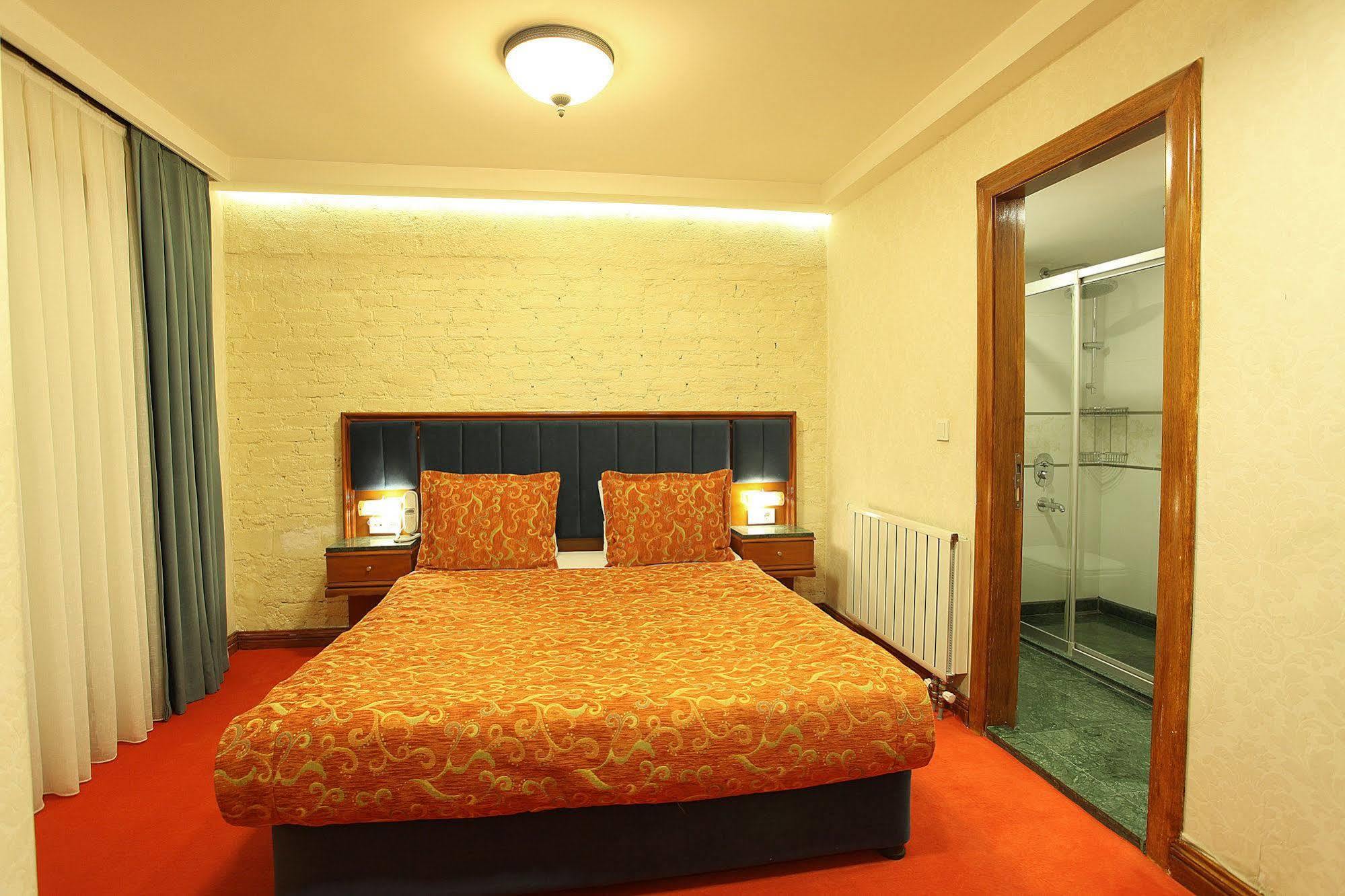 Moss Suites Hotel Istanbul Bagian luar foto